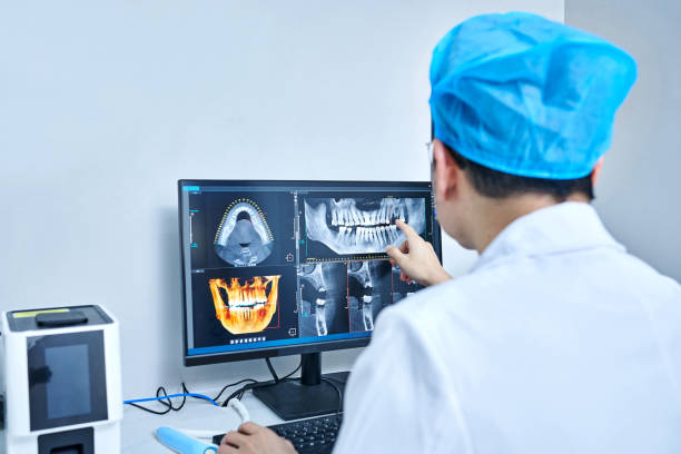 Best Emergency Care for Gum Disease in Hartford City, IN